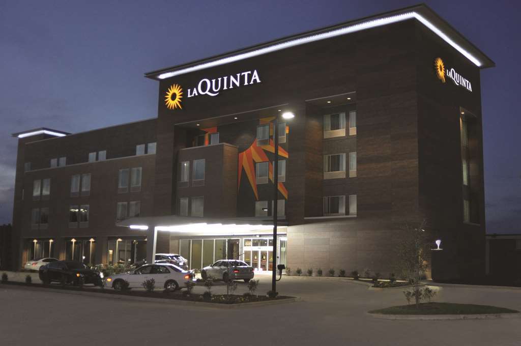 La Quinta By Wyndham Dallas Grand Prairie North Exteriör bild